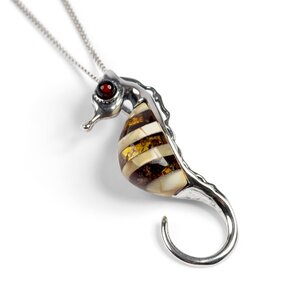 Small Seahorse Necklace In Silver And Amber 16 42cm