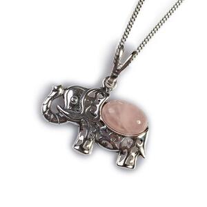 Elephant Necklace In Silver And Rose Quartz 16 42cm