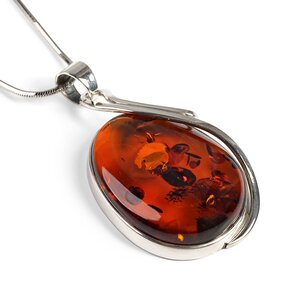 Oval Baltic Amber And Silver Necklace Natural Designer Gemstone 16 42cm