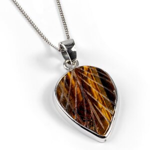 Hand Carved Tigers Eye Leaf Necklace Natural Designer Gemstones 16 40cm