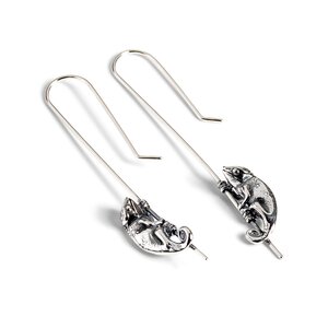 Climbing Chameleon Hook Earrings In Silver Default Title