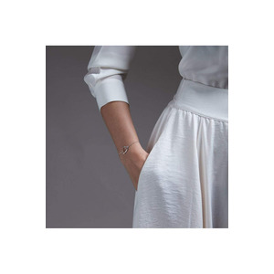 Shaun Leane Silver Hooked Heart Bracelet Code Sa020ssnabos