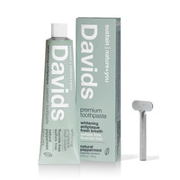 Davids Premium Toothpaste &pipe; Whitening + Antiplaque Peppermint