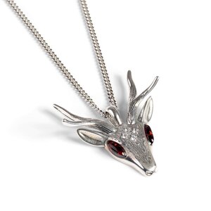 Large Stag Head Necklace In Silver And Amber 16 42cm