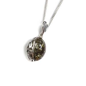 Green Amber Oval Necklace In Silver 16 42cm