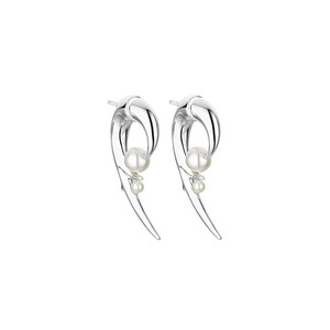 Shaun Leane Silver Hooked Pearl Earrings Code Cb051ssnaeos