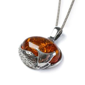 Sleeping Fox Necklace In Silver And Cognac Amber 16 42cm