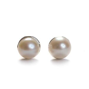 Minimal Large Round Stud Earrings In Silver And Pearl Default Title
