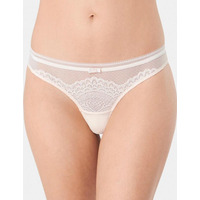 Triumph Darling Spotlight Brazilian Brief