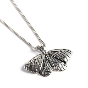 Moth Necklace In Silver 22 56cm