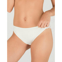 Wonderbra Refined Glamour Tanga Brazilian