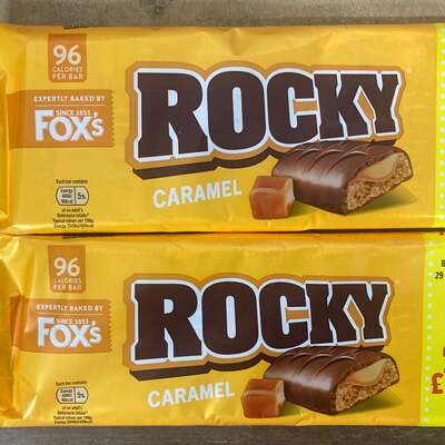21x Fox’s Rocky Caramel Milk Chocolate Biscuit Bars (3 Packs of 7x19.5g)