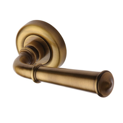 Heritage Brass Colonial Door Handles On Round Rose, Antique Brass - V1932-AT (sold in pairs) ANTIQUE BRASS
