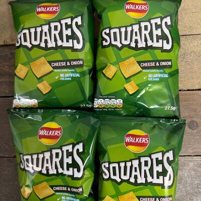 12x Walkers Squares Cheese & Onion Snacks Bags (12x27.5g)