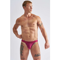 TEAMM8 Reign Sports Brief - Ruby