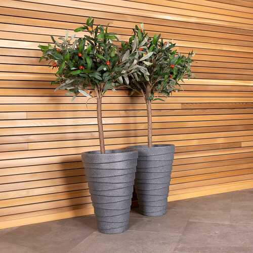 Pair of Trojan Round Granite Planters (Dia. 33cm)