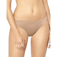Image of Triumph Body Make-up Soft Touch Tai