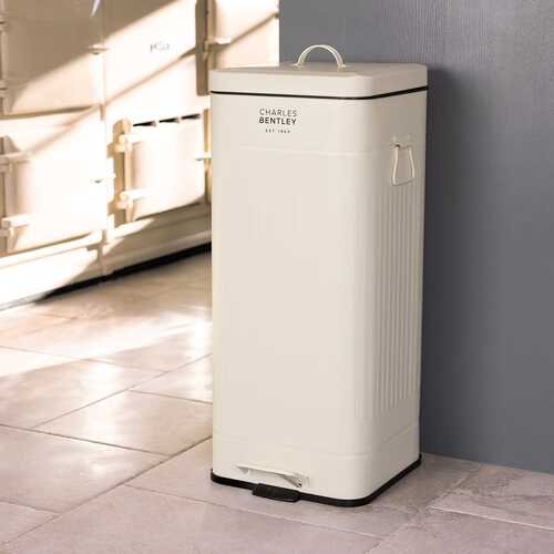 30L Square Retro Kitchen Pedal Bin Cream