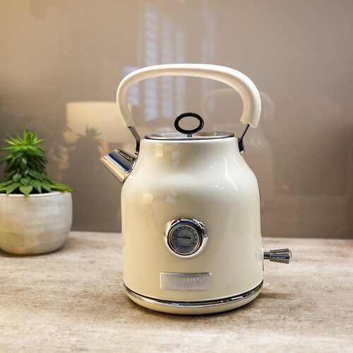 1.7L Kettle Cream & Chrome