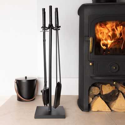 Snug Redbud Fireside Companion Set