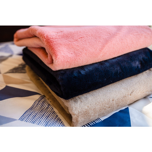 Luxury Faux Fur Throws - Faux Fur Throw Blanket in Midnight Blue