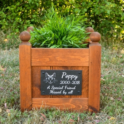 Pet Memorial Planter Small, with Slate Plaque