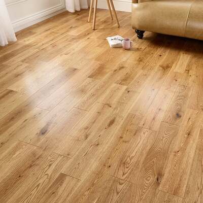 Lusso Modena Natural Lacquered Engineered Oak – Lusso