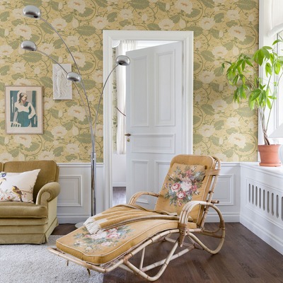 Hjarterum Eva Arts and Crafts Inspired Wallpaper Light Yellow Galerie 83123
