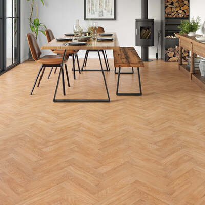 Lusso Venice Luxe Natural Oak Brushed & Oiled 20/6 mm Herringbone Engineered Wood Flooring – Lusso