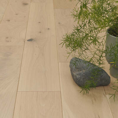 Lusso Modena Luxe Ghost Engineered Oak – Lusso