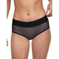 Image of Chantelle Smooth Lines Shorty Brief