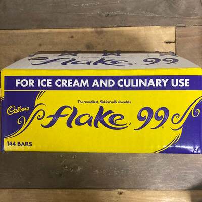 144x Cadbury Flake 99 Chocolate Bars (1 Box of 144x8.25g)