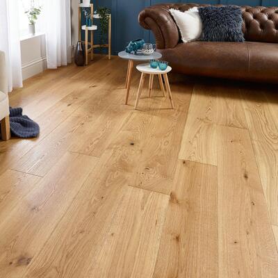 Lusso Trento Distressed Natural Brushed & Lacquered Engineered Oak – Lusso