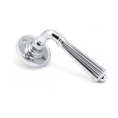 From The Anvil Hinton Door Handles On Round Rose, Polished Chrome - 45315 (sold in pairs) POLISHED CHROME - SPRUNG