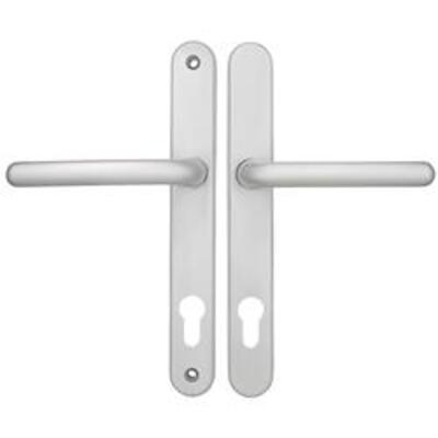 Fab & Fix Balmoral   Centres/PZ: 92mm Screw Centres: 212mm Backplate: 242mm x 32mm  - Chrome