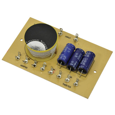 2 Way Crossover with Selectable Cross Over Points at 2/2.5/4kHz 100 Watts