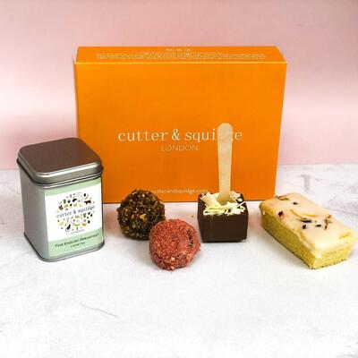 Cake Care Kit &pipe; Box Hamper Delivery UK