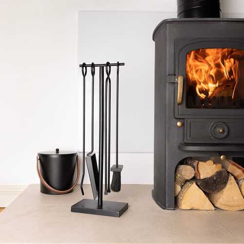 Snug Redwood Fireside Companion Set