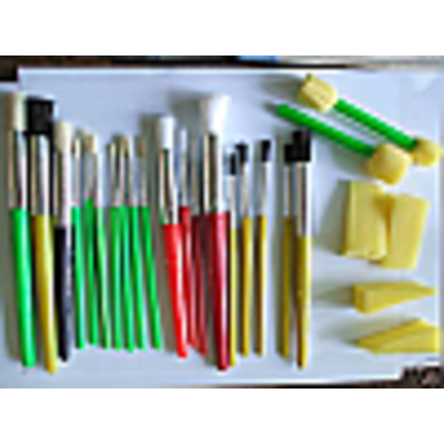 25 Piece Stencil Brush and Sponge Set with assorted sizes T20