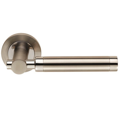 Eurospec Astoria Dual Finish Polished Stainless Steel & Satin Stainless Steel Door Handles - SWL1006DUO (sold in pairs) DUAL FINISH: POLISHED STAINLESS STEEL & SATIN STAINLESS STEEL
