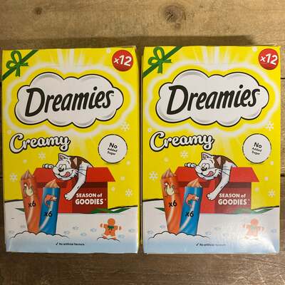 24x Dreamies Creamy Snacks with Chicken & Salmon (2 Packs of 12x10g)