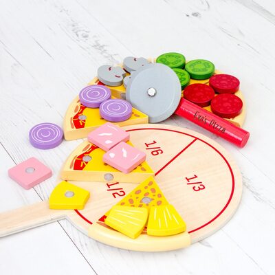 Personalised Pizza Cutting Maths Toy Set
