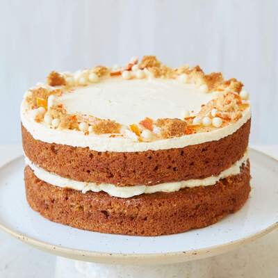 Carrot Cake - Small (6") / Without Tin &pipe; Birthday Cakes Delivered By Post &pipe; UK