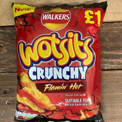 6x Wotsits Crunchy Flamin Hot Share Bags (6x60g)