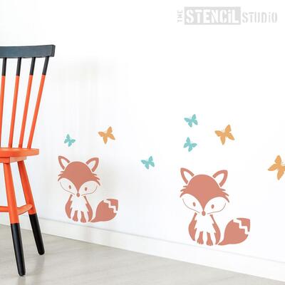 Fox Sitting Stencil - L - 33.3 x 34.3 cm (13.1 x 13.5 inches)