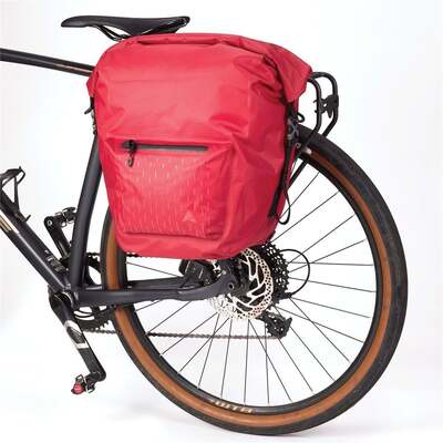 Altura Cycling Thunderstorm Adventure 25 Cycling Pannier Red | Altura