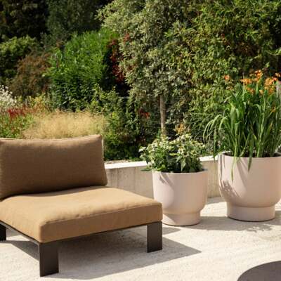 Elho Amber Grail 40 - Beige - Indoor and Outdoor - 100% Recycled
