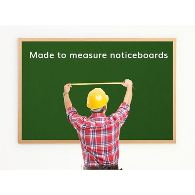 Made to Measure Felt Noticeboard Up to 1800x1200mm Green Fabric Oak Frame