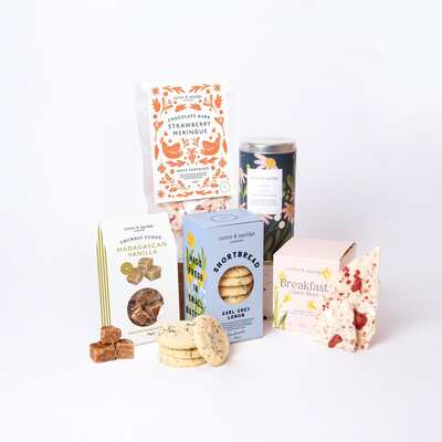 Platinum Jubilee Afternoon Treat Hamper - One Hamper / Without Prosecco &pipe; Hamper Gifts Delivered By Post &pipe; UK