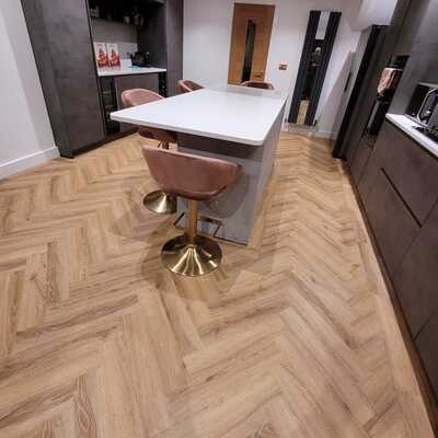 Lusso Portofino Herringbone Sunshine Oak Glue Down LVT Vinyl Flooring – Lusso